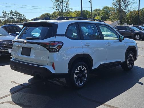2025 Subaru Forester 