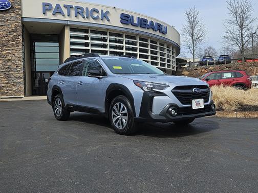 Ice Silver Metallic 2025 Subaru Outback Premium