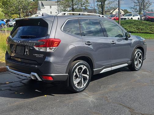 2022 Subaru Forester Touring