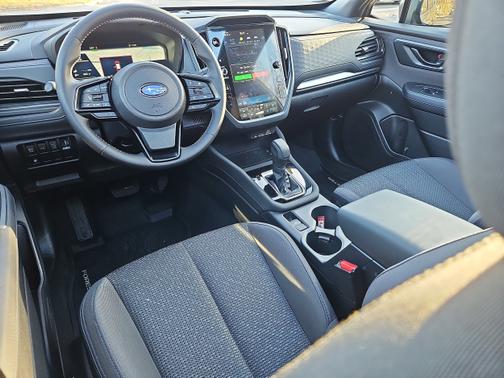 2025 Subaru Forester Premium Hybrid