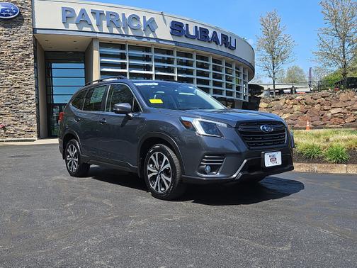 Magnetite Gray Metallic 2023 Subaru Forester Limited