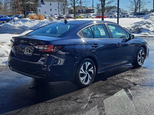 2025 Subaru Legacy Premium