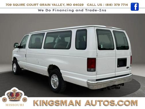 White 2009 Ford E350 Super Duty XL Wagon