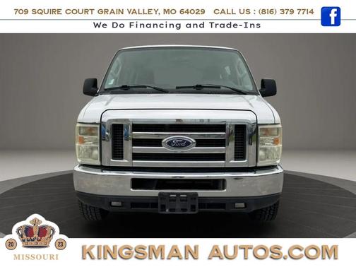 White 2009 Ford E350 Super Duty XL Wagon