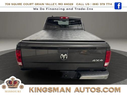 Granite Crystal Metallic Clearcoat 2018 RAM 1500 ST