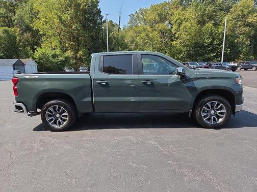 2025 Chevrolet Silverado 1500 LT