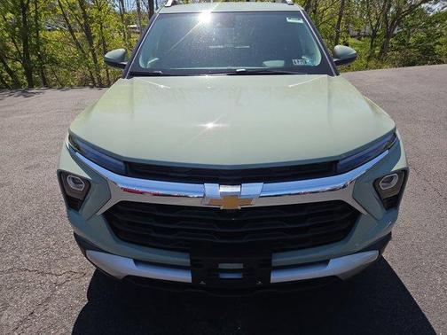 Green 2026 Chevrolet Trailblazer LT