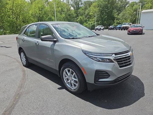 2023 Chevrolet Equinox LS