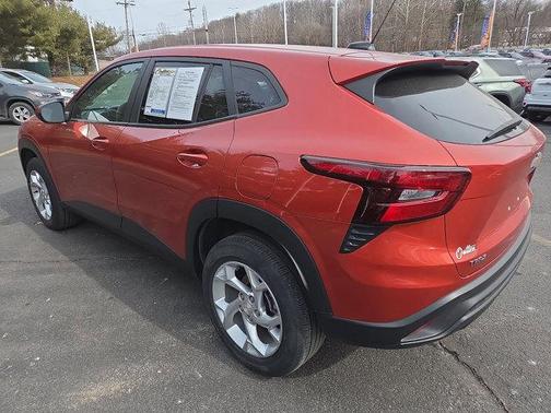 2024 Chevrolet Trax LS