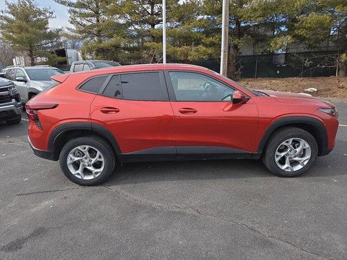 2024 Chevrolet Trax LS