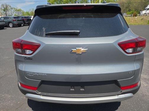 Sterling Gray Metallic 2026 Chevrolet Trailblazer LT