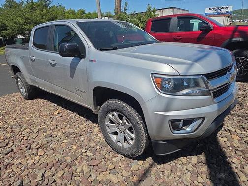 Silver Ice Metallic 2018 Chevrolet Colorado LT