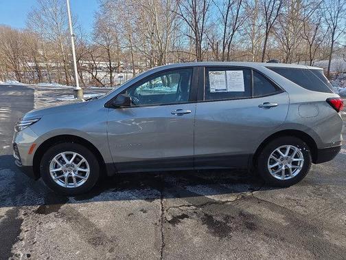 2023 Chevrolet Equinox LS