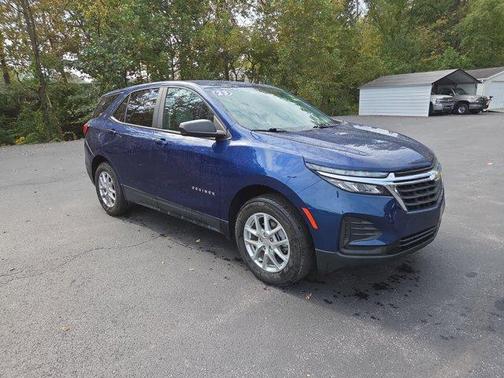 2023 Chevrolet Equinox LS