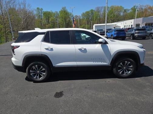 Summit White 2026 Chevrolet Equinox LT