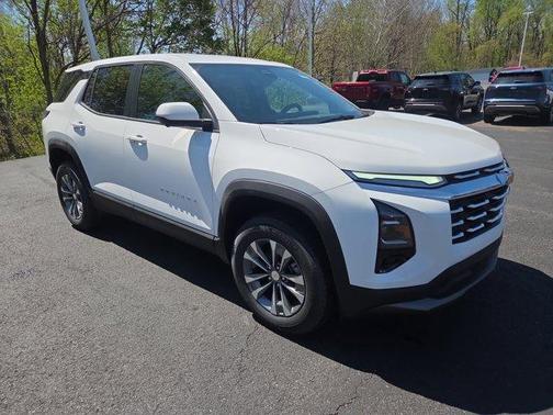 Summit White 2026 Chevrolet Equinox LT