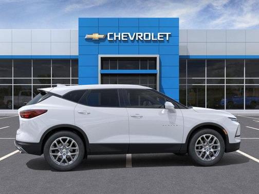 2025 Chevrolet Blazer LT