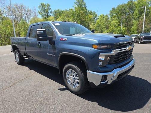 Lakeshore Blue Metallic 2026 Chevrolet Silverado 2500 LT