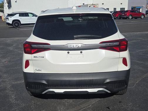 2023 Kia Seltos LX