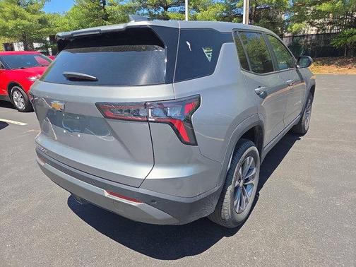 Sterling Gray Metallic 2025 Chevrolet Equinox LT