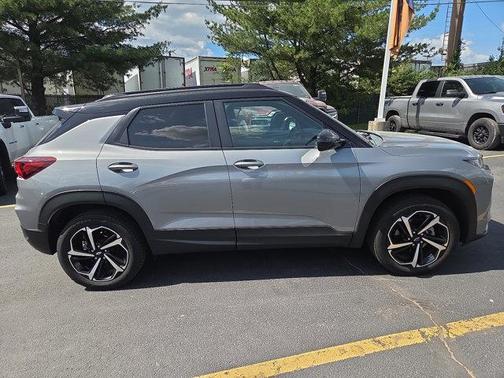Sterling Gray Metallic 2023 Chevrolet Trailblazer RS