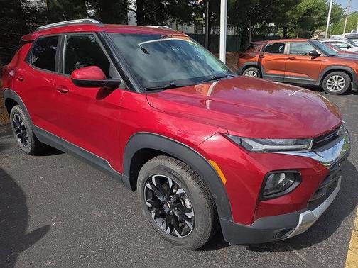 Scarlet Red Metallic 2021 Chevrolet Trailblazer LT