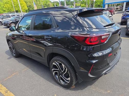 Mosaic Black Metallic 2024 Chevrolet Trailblazer RS