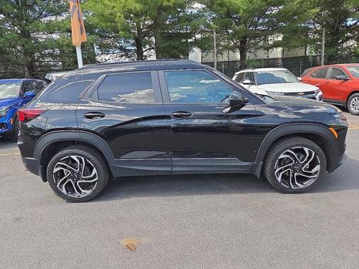 Mosaic Black Metallic 2024 Chevrolet Trailblazer RS