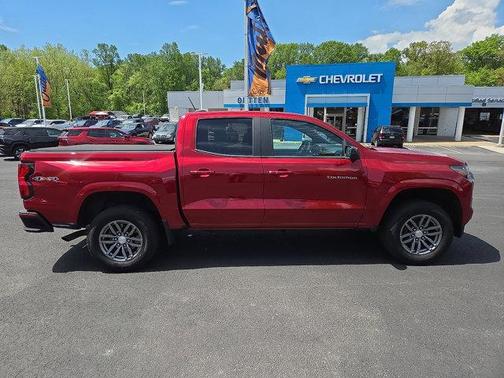 2023 Chevrolet Colorado LT
