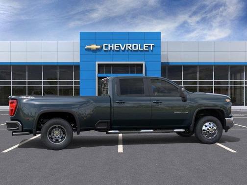 2026 Chevrolet Silverado 3500 LT