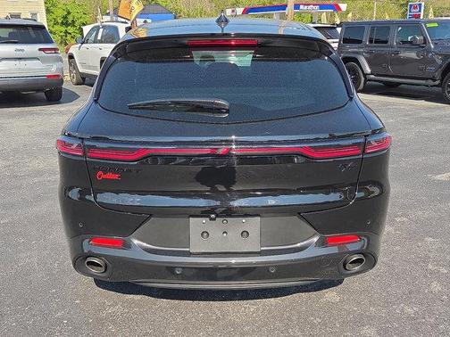 8 BALL 2024 Dodge Hornet R/T