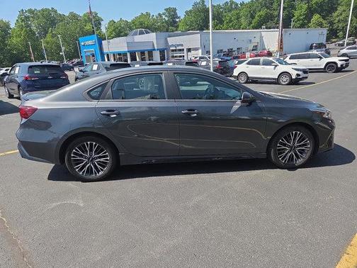 2022 Kia Forte GT-Line