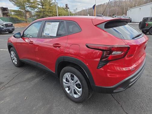 2026 Chevrolet Trax LS