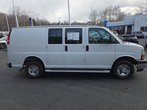 2024 Chevrolet Express 2500 Work Van