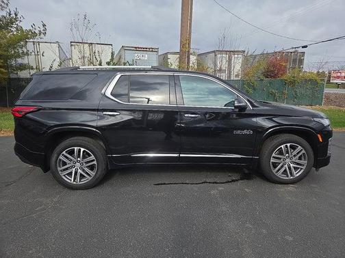2023 Chevrolet Traverse High Country