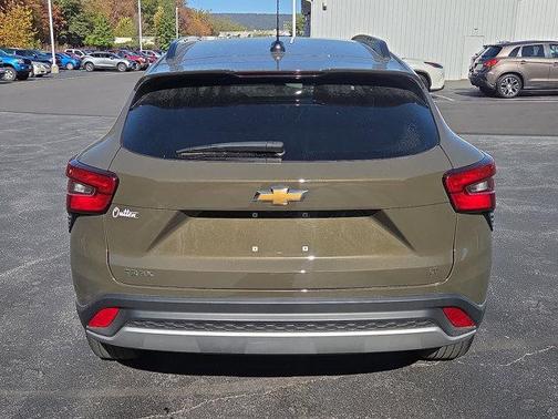 2024 Chevrolet Trax LT