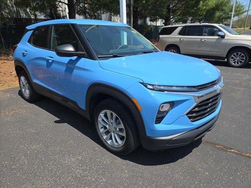 Fountain Blue 2024 Chevrolet Trailblazer LS