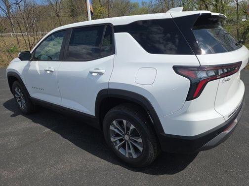 Summit White 2026 Chevrolet Equinox LT