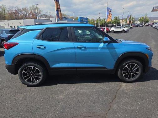 Marina Blue 2026 Chevrolet Trailblazer LT