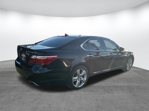 2010 Lexus LS 460 Base