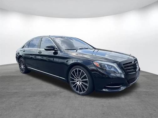 Black 2017 Mercedes-Benz S-Class S 550