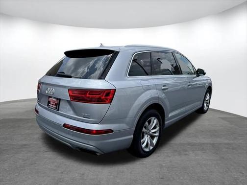 2018 Audi Q7 3.0T Premium Plus