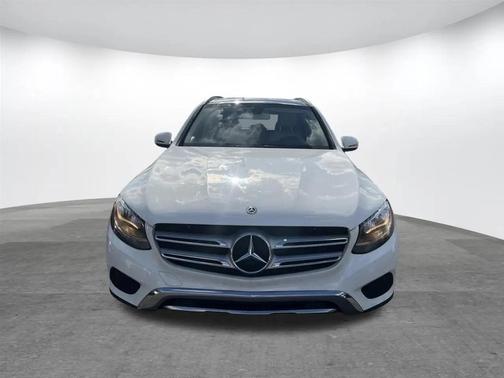 2018 Mercedes-Benz GLC 300 Base