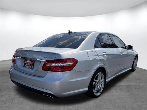 2011 Mercedes-Benz E-Class 4MATIC