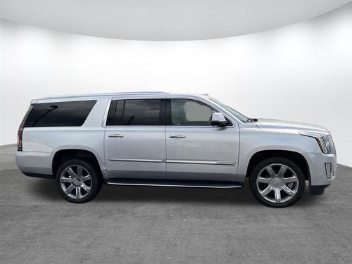 2020 Cadillac Escalade ESV Luxury