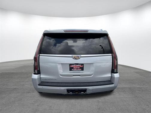 2020 Cadillac Escalade ESV Luxury