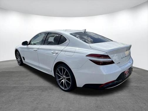 2023 Genesis G70 2.0T AWD