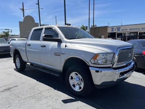 Bright Silver Metallic Clearcoat 2016 RAM 2500 Tradesman