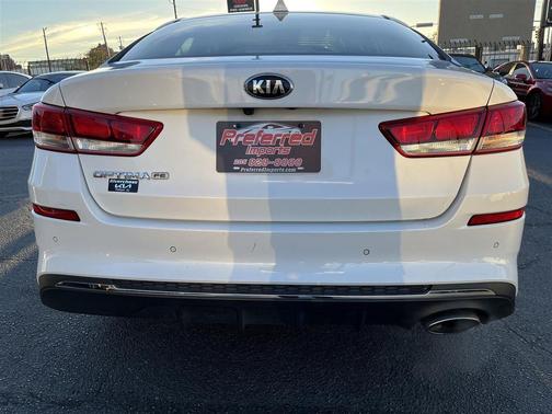 2019 Kia Optima LX