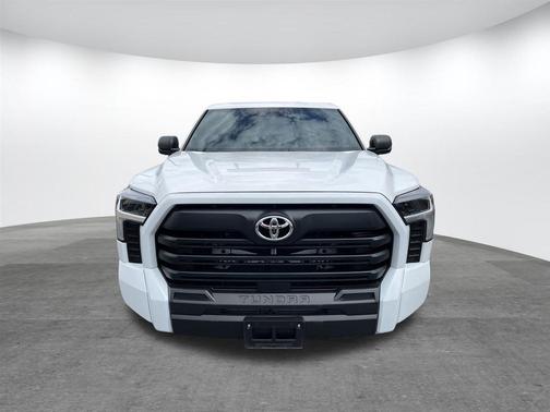 2025 Toyota Tundra SR